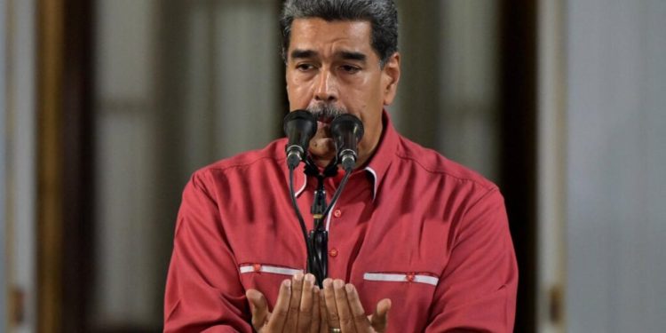 Maduro ordena suspensión de la red social X en Venezuela por 10 días