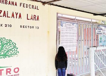 Denuncian mal manejo de recursos en la Primaria ‘Elena Zalaya Lara’ de El Espejo 1 en Centro
