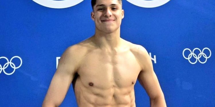 Osmar Olvera, clavadista mexicano clasifica a la semifinal de trampolín de 3 metros