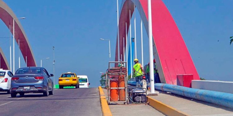 SOTOP revisará desperfecto en el Puente Carrizal IV