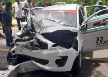 Muere mujer de la tercera edad en fatal accidente entre taxi y camioneta en Centla