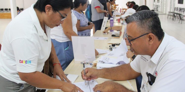 Inicia gobierno de BJ recepción de documentos para becas a nivel superior