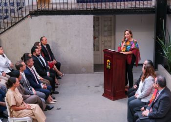 Resalta Ana Paty Peralta celebración del 50 Aniversario de Q.Roo