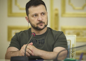 Volodimir Zelenski anuncia inminente crisis de gobierno en Ucrania y afirmar fortalecer algunas áreas