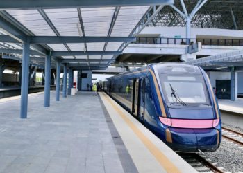 Inauguran el nuevo vagón del Tren Maya, llamado P’atal