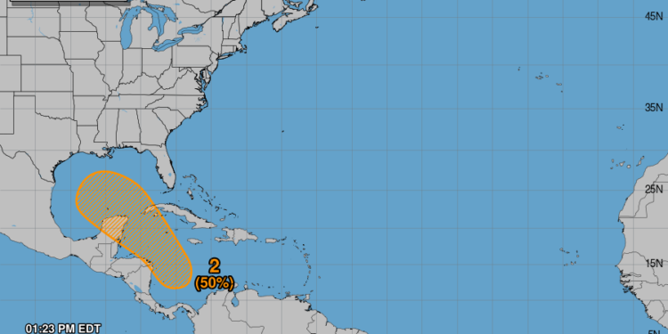 Incrementa a 50% la probabilidad de desarrollo ciclónico en las costas de Quintana Roo