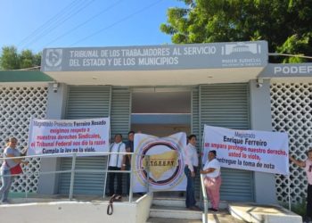 Trabajadores del Poder Judicial del Estado de Yucatán protestaron por negarles su reconocimiento como agrupación sindical