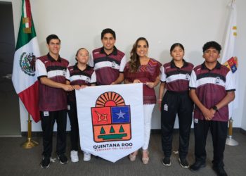 Abandera Mara Lezama a paratletas representantes de Quintana Roo en Paranacionales CONADE 2024