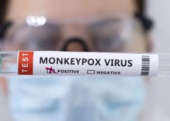 Aumentan a 61 casos por viruela del mono en México