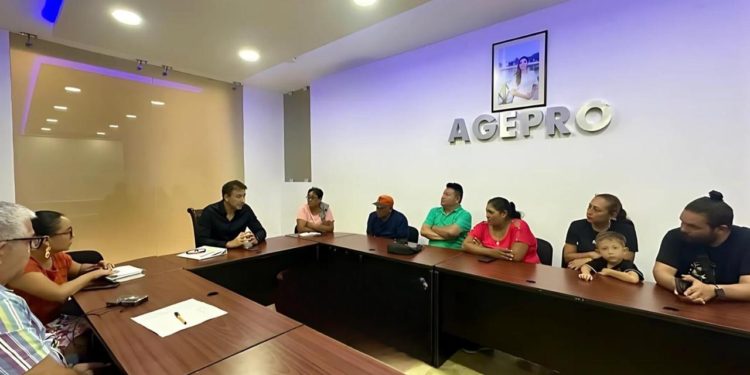 Avanza Gobierno de Quintana Roo en la regularización de terrenos en la colonia Mario Villanueva y Ampliación Santa Isabel en Chetumal