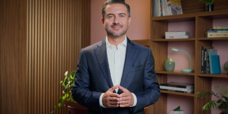 Nombran a Miguel Yunes Márquez como secretario de la Comisión de Justicia en el Senado