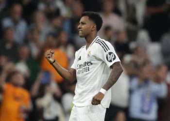 Real Madrid consigue victoria tras derrotar 3-2 al Deportivo Alavés