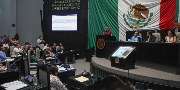Avala Quintana Roo reforma constitucional federal sobre la Guardia Nacional