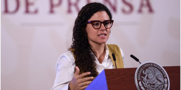 Luisa María Alcalde, secretaria de Segob se alista su renuncia al cargo para buscar la presidencia del CEN