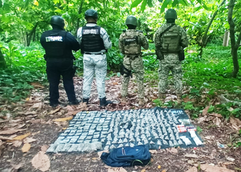 Aseguran 500 dosis de drogas en operativo en Comalcalco