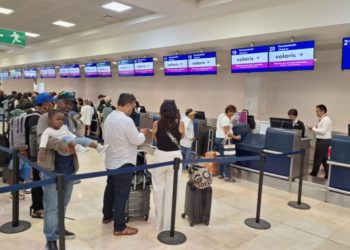 Reportan 69 vuelos cancelados tras su paso de la tormenta ‘Helene’ en Quintana Roo