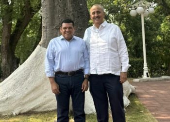 Merino y May preparan nueva reunión para transición de gobierno