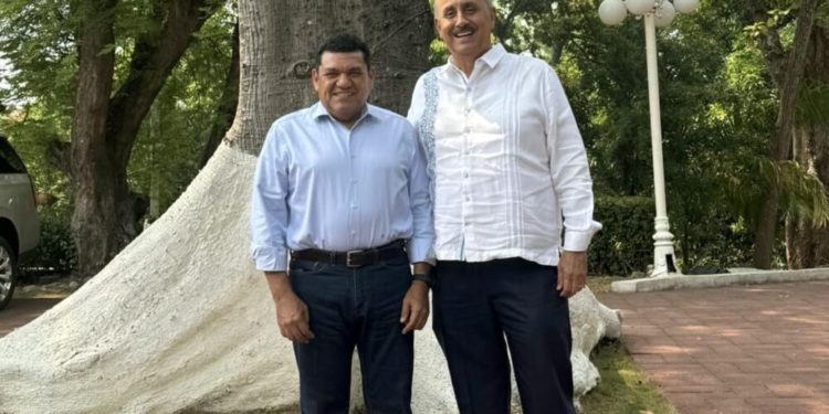 Merino y May preparan nueva reunión para transición de gobierno