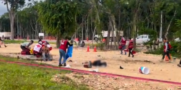 Fuerte accidente deja cuatro heridos y una persona fallecida en el kilómetro 8 rumbo al Aeropuerto de Cancún