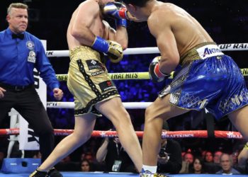 El boxeador mexicano, Jaime Munguía gana pelea a Erik Bazinyan