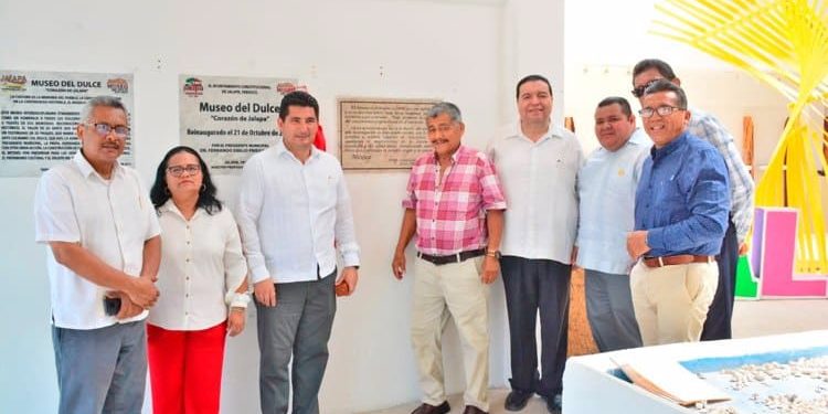 Celebran en Jalapa el 75 aniversario de la escuela primaria «Matías P. Piedra»
