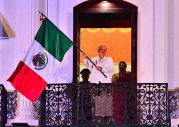 Carlos Merino da su último Grito de Independencia como gobernador de Tabasco