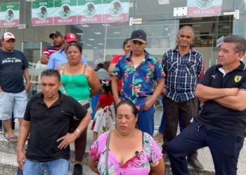 Pobladores de Cocoyol amenazan con retener combis si Semovi no mejora el servicio