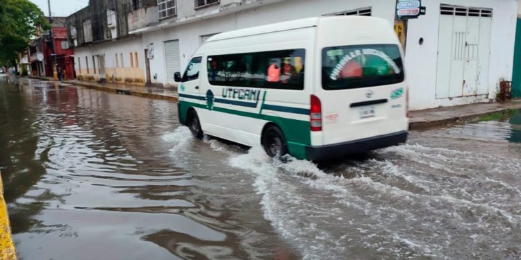 Prevén ambiente caluroso y lluvias muy fuertes en Tabasco este martes
