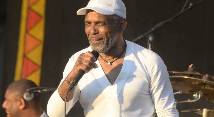 Fallece Frankie Beverly, icónico de la banda Maze a los 77 años