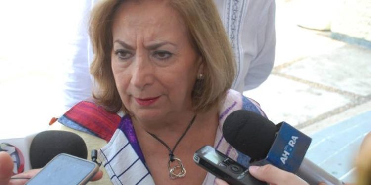 Salud heredará lista de 900 trabajadores pendientes de basificación: Silvia Roldán