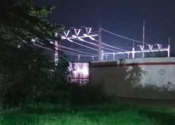 Incendio en subestación de CFE deja sin luz a colonia Casa Blanca por media hora
