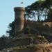 Mexicana muere al instante tras caer de un acantilado en el Castillo de Tossa de Mar, España