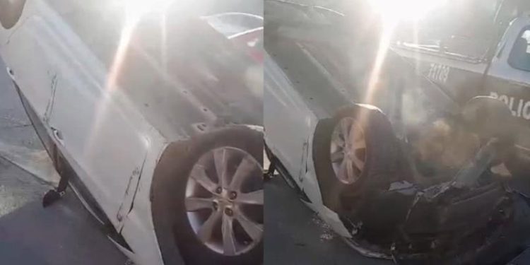 Auto vuelca tras cerrón de tráiler en periférico de Villahermosa