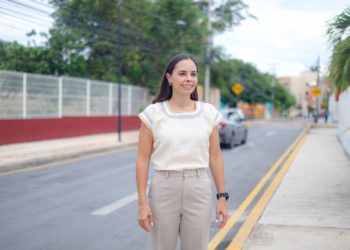Los cancunenses decidimos como transformar nuestra ciudad: Ana Paty Peralta