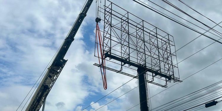 Continúa gobierno de BJ con limpieza de imagen urbana