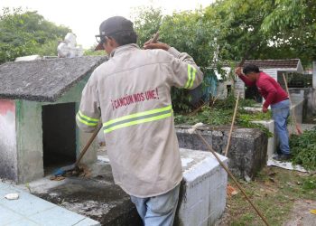 Panteón los Olivos amplía horarios por celebración del Día de Muertos