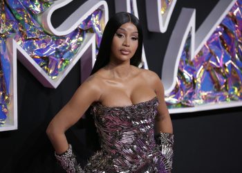 Cardi B cancela concierto tras ser hospitalizada de emergencia