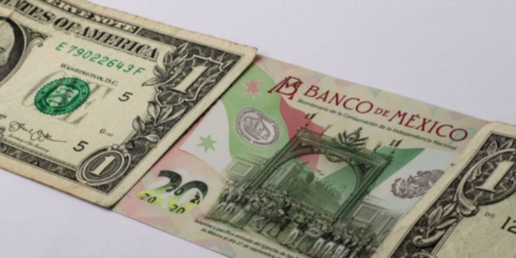 Cae Peso mexicano  por segunda jornada antes de dato de inflación local