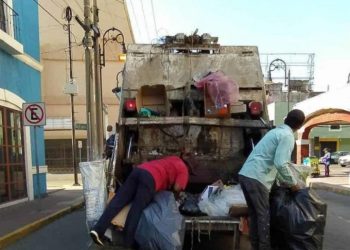 Ayuntamiento de Centro realizará recolección de basura solo en panteones y mercados el 2 de noviembre