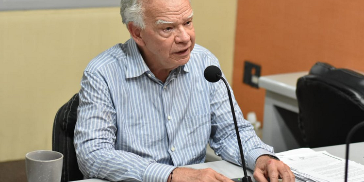 Granier solicita al nuevo fiscal reabrir denuncia contra Arturo Núñez por persecución política