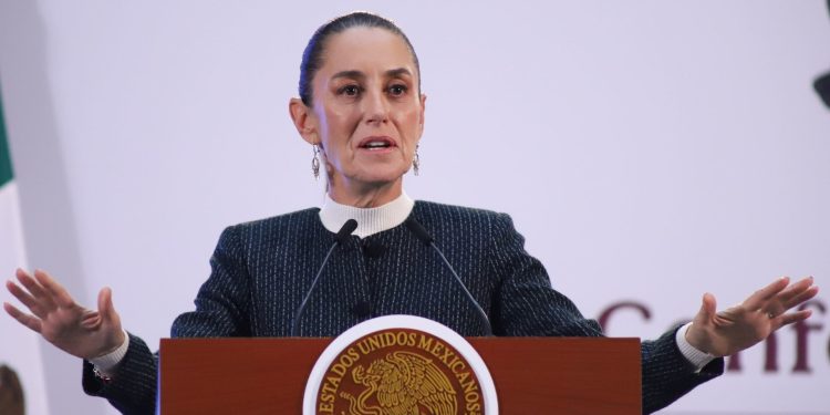 Claudia Sheinbaum anuncia apoyo de combustible a Cuba por «razones humanitarias»