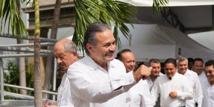 Octavio Romero asegura un «gran futuro» para Tabasco con Javier May