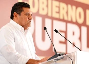 Javier May suspende audiencia del sábado por festividad de Fieles Difuntos