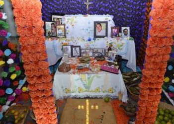 Inauguran Ruta de Altares en Centro como parte de los festejos de Día de Muertos