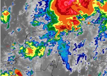 Prevén Cielo nublado con lluvias puntuales muy fuertes en Quintana Roo