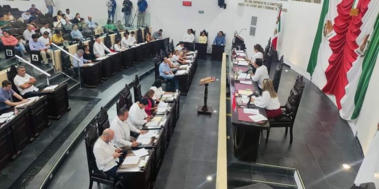 Congreso de Tabasco aprueba nueva Ley Orgánica del Poder Ejecutivo y reduce número de secretarías
