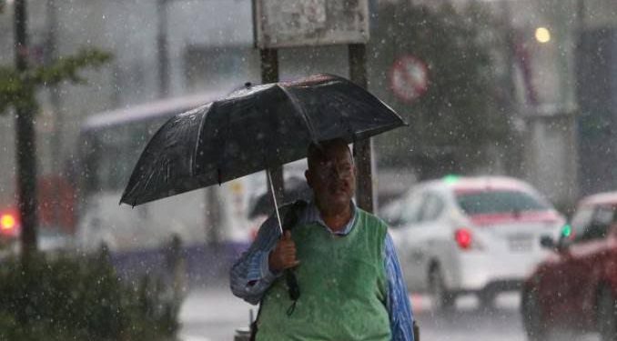 Pronostican chubascos y lluvias fuertes para este viernes en Tabasco