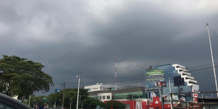 Disminuye la intensidad de lluvias en Tabasco, se esperan precipitaciones moderadas para este martes