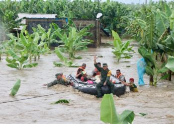600 viviendas afectadas por lluvias en cuatro municipios de Tabasco: Gobierno