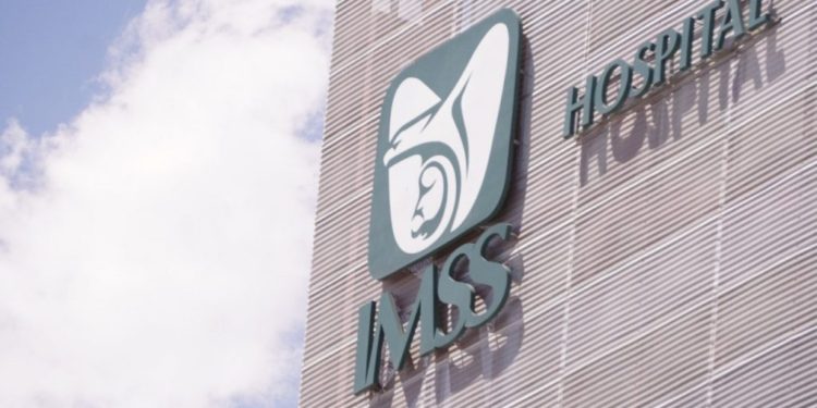 Reconoce IMSS-Bienestar dificultades para retener especialistas en zonas alejadas de Tabasco